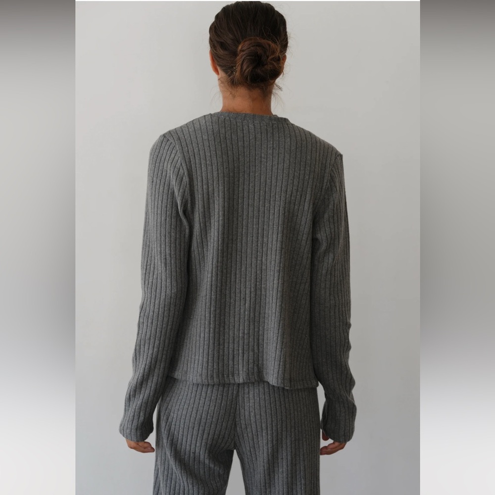 Donni Rib Cardigan - Picture 3 of 16